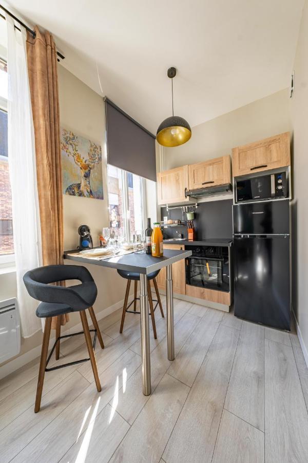Les Appartements De La Nef D'Or Saint-Quentin  Habitación foto