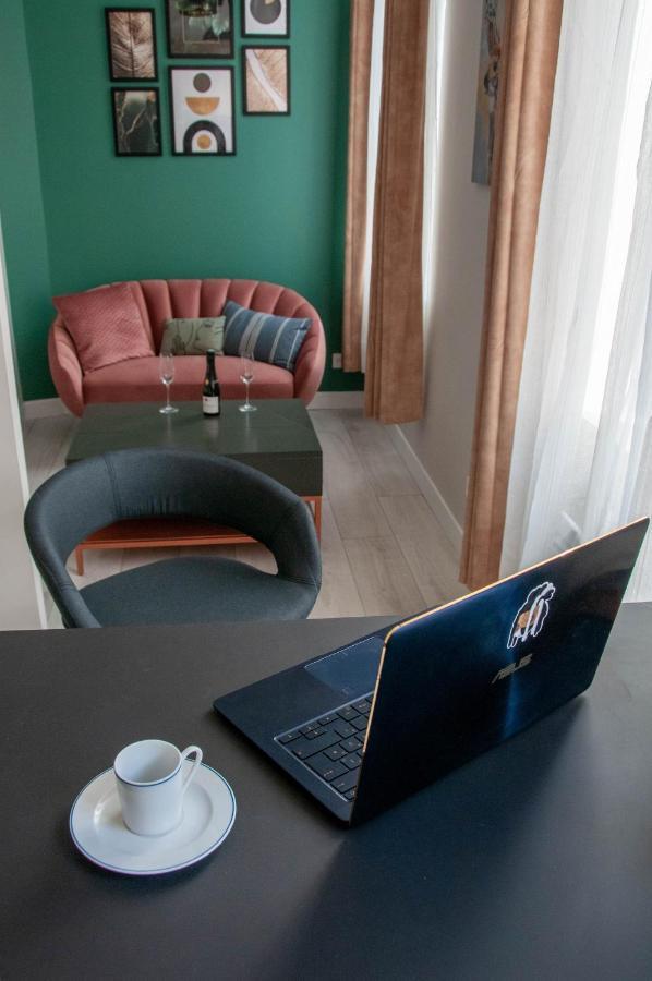 Les Appartements De La Nef D'Or Saint-Quentin  Habitación foto